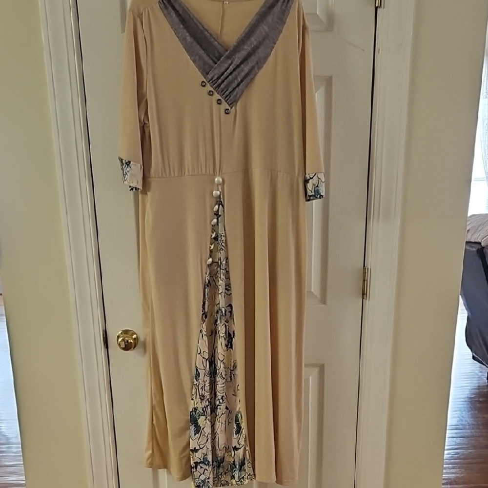 New No Tag Elegant Beige and Grey Women's Dress Lightweight Soft Cotton